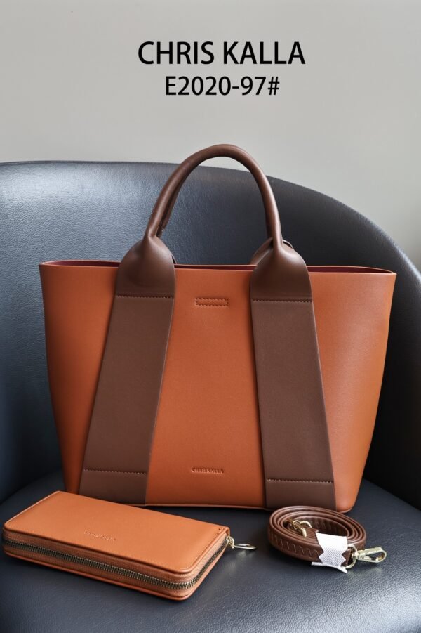 Chris Kalla Hand bag